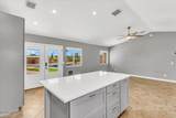 670 Ivy Place - Photo 14