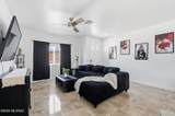 4975 Sunset Boulevard - Photo 7