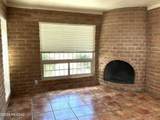 118 Andrew Potter Street - Photo 4