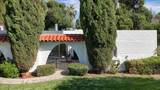 711 Las Lomitas Road - Photo 2
