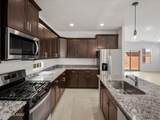 7911 Walnutview Drive - Photo 7