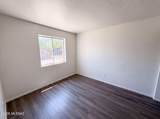 760 Dakota Street - Photo 8