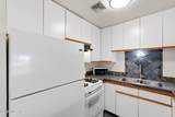 824 Langley Avenue - Photo 10