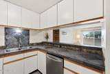 824 Langley Avenue - Photo 9