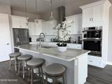 1435 Walnut Spring Place - Photo 17