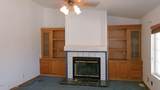 1041 Phillips Way - Photo 5