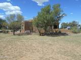 1077 Central Road - Photo 5