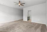 942 Grantham Avenue - Photo 16