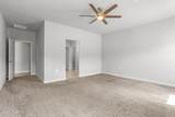 942 Grantham Avenue - Photo 17