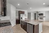 942 Grantham Avenue - Photo 8