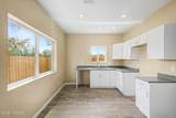 214 Kelso Street - Photo 8