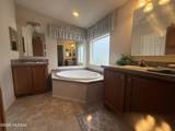 11880 Desert Oasis Trail - Photo 21