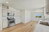 12711 Avenida Saturno - Photo 2