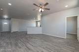 124 Richmond Drive - Photo 3