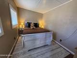 643 Louis Street - Photo 10
