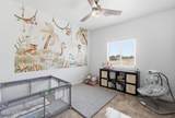 4975 Sunset Boulevard - Photo 29