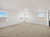 7911 Walnutview Drive - Photo 32