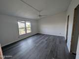 977 Saddleback Circle - Photo 17