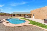 670 Ivy Place - Photo 45