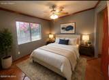 1448 Lester Street - Photo 10