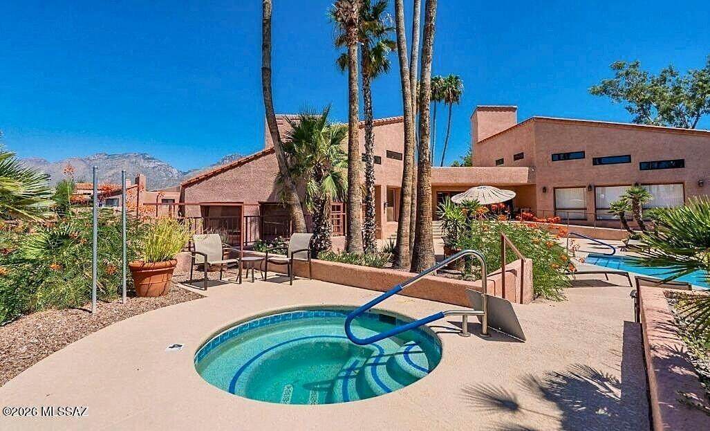https://bt-photos.global.ssl.fastly.net/tucson/orig_boomver_13_22619603-2.jpg