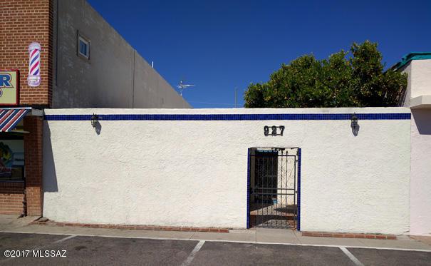 927 Swan Road - Photo 1