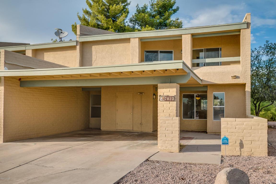 7823 Hawthorne Street - Photo 1