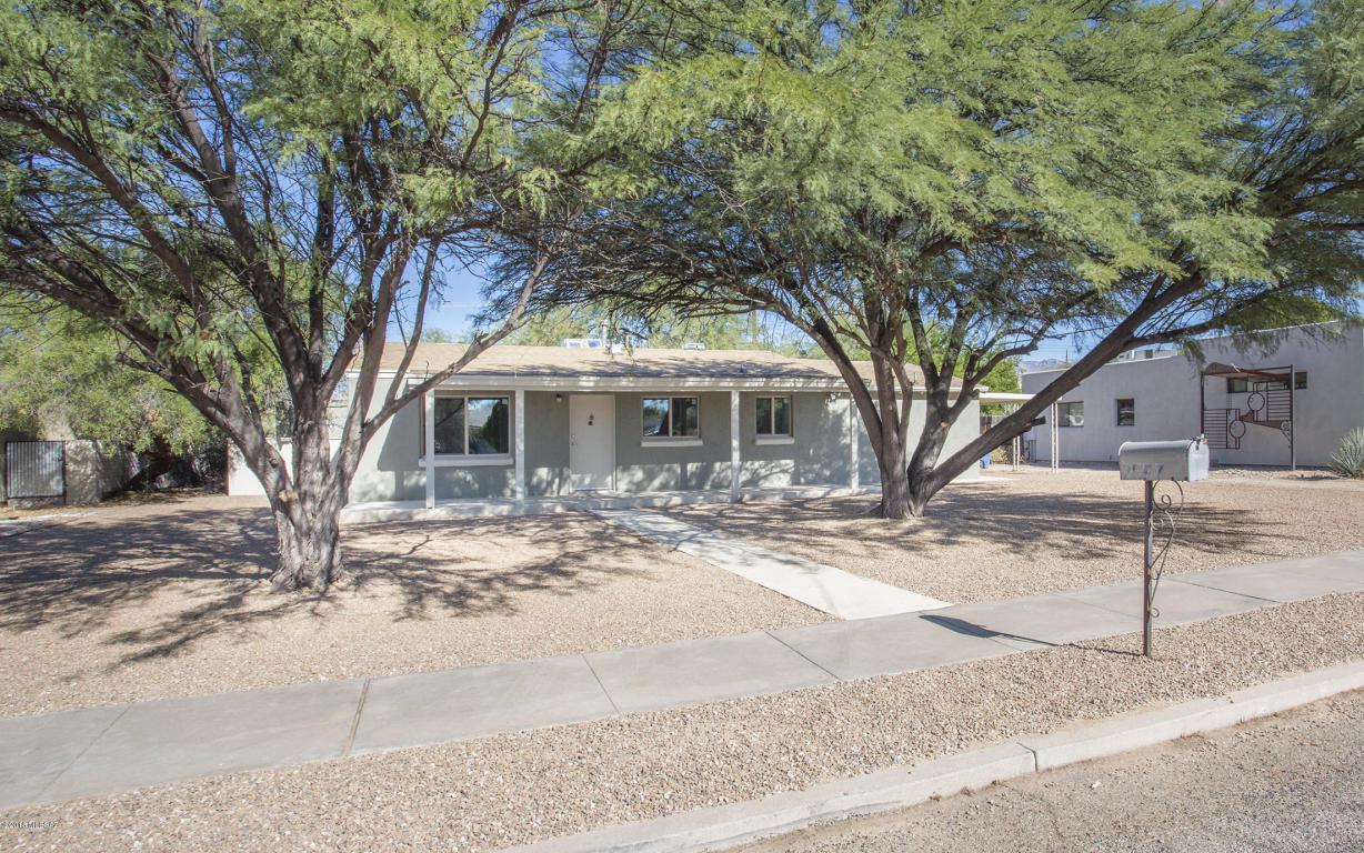 2557 Hedrick Drive - Photo 1