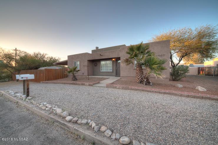 5007 Baker Street - Photo 1