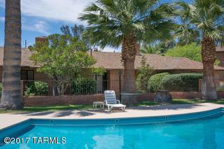 333 Alvernon Way - Photo 1
