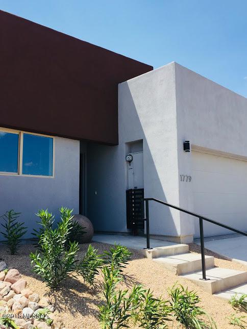 1779 San Luis Drive - Photo 1