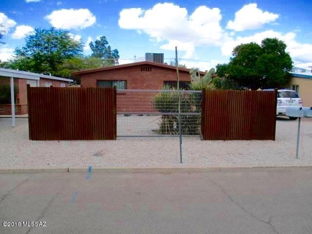 1323 Elm Street - Photo 1