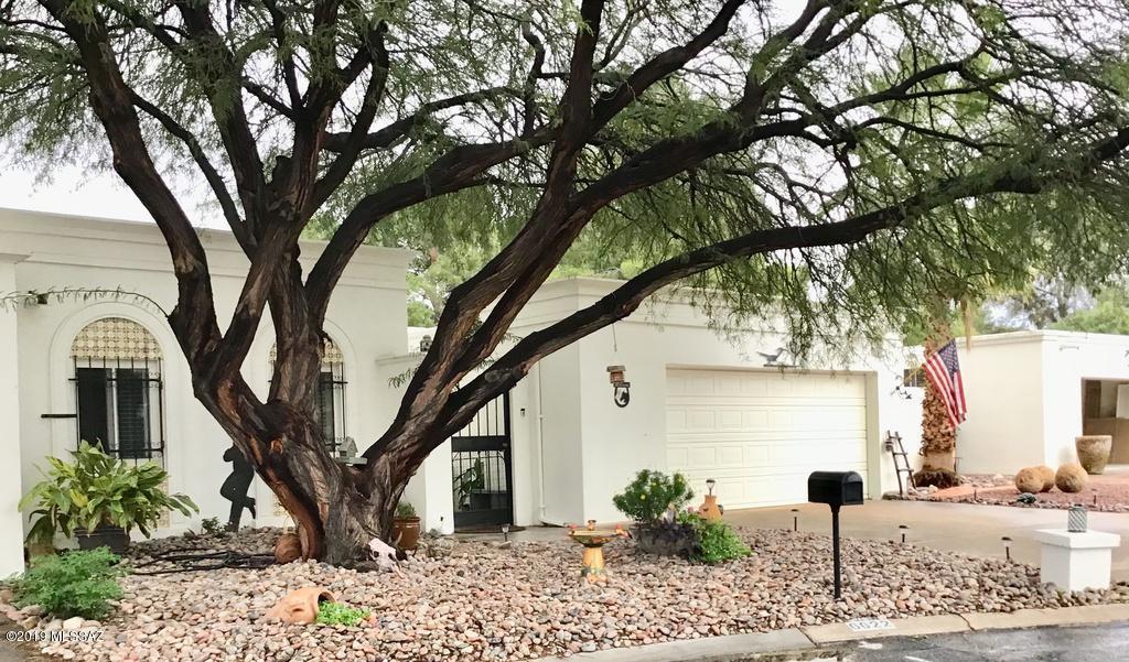 6622 Villa Dorado Drive - Photo 1