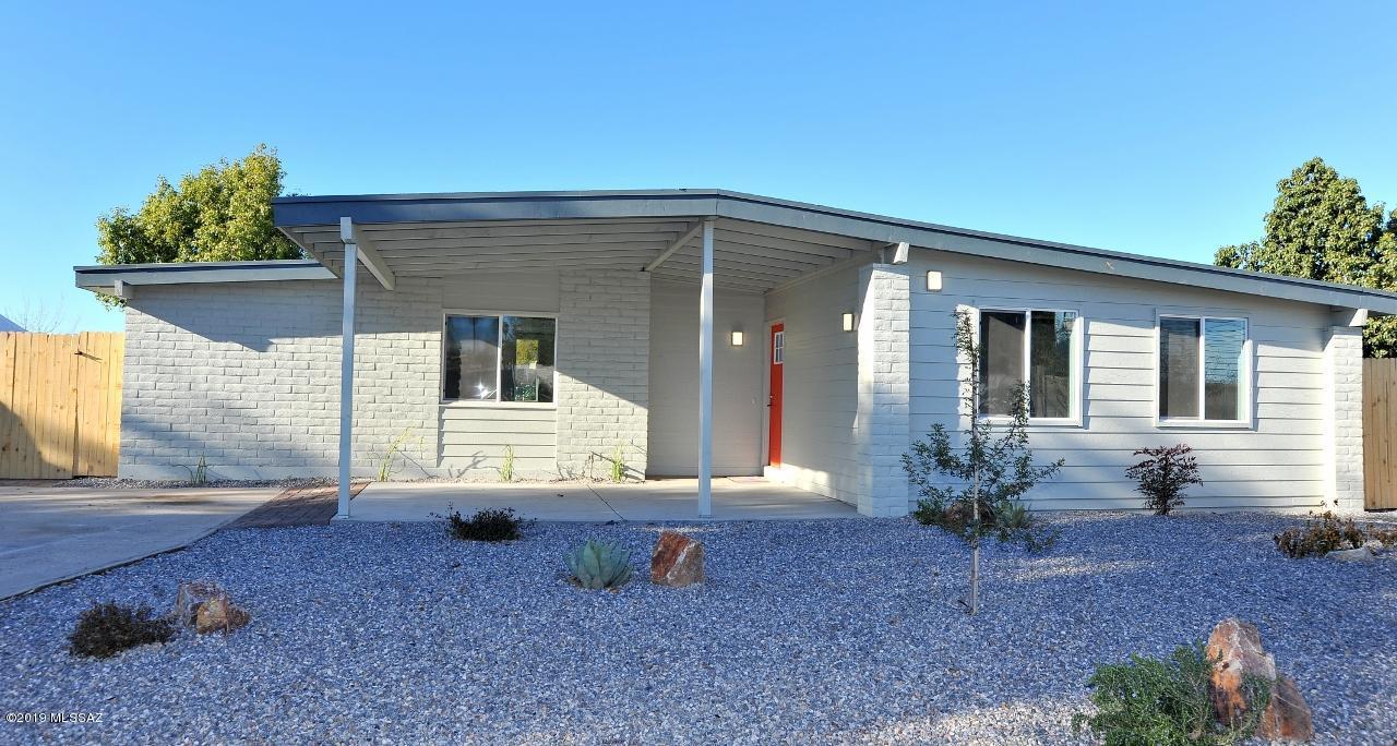 9821 Marianne Street - Photo 1
