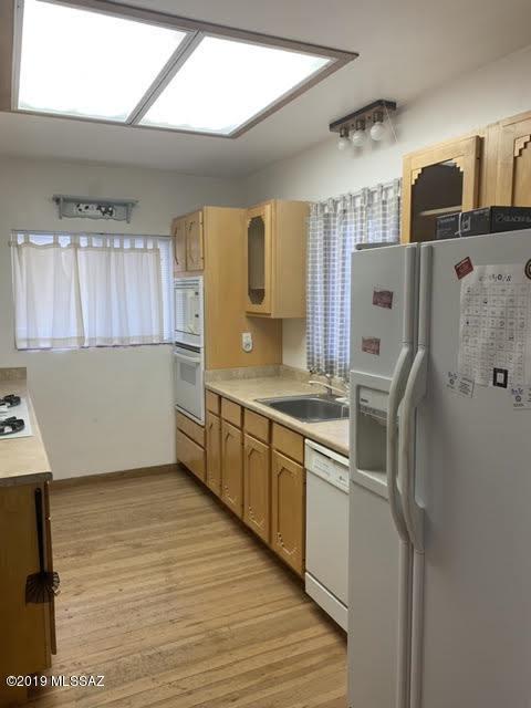 2025 Forgeus Avenue - Photo 1