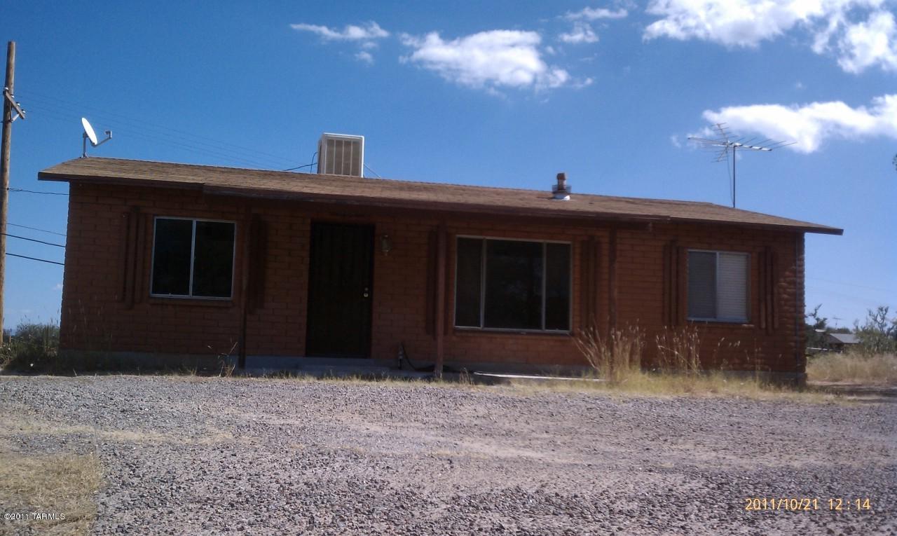 455 Robles Place - Photo 1