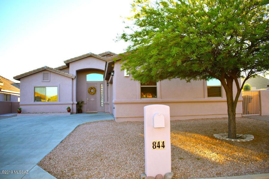 844 Deer Meadow Loop - Photo 1