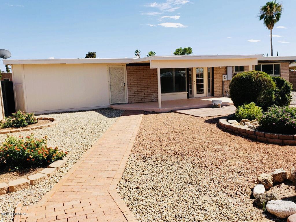 9159 Bellevue Street - Photo 1