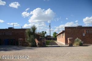 415-417 Delano Street - Photo 1