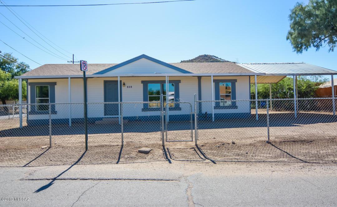 838 21St Street - Photo 1