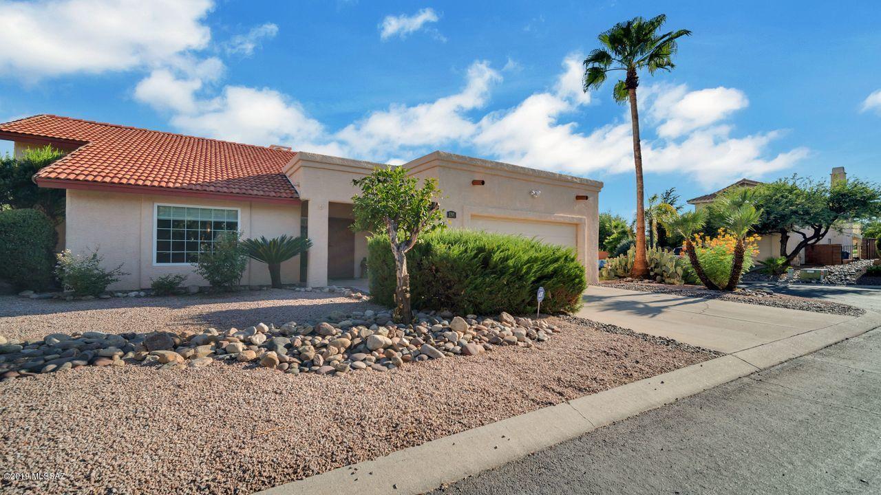 1191 Coblewood Way - Photo 1