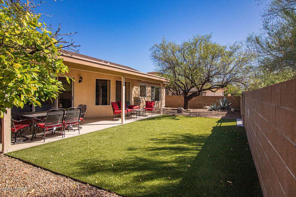 2521 Camino Del Medrano - Photo 1