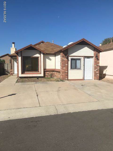 8061 Tackroom Lane - Photo 1