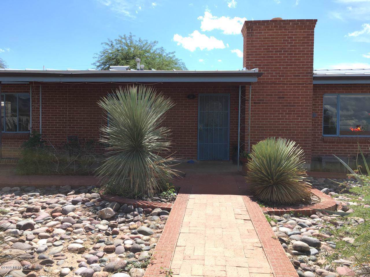 334 Lee Street - Photo 1