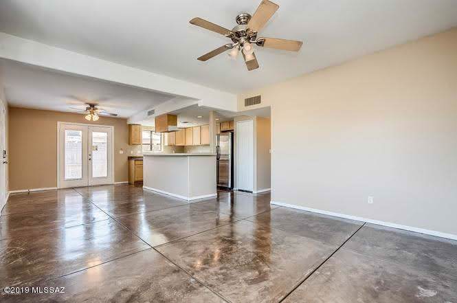 522 Knox Drive - Photo 1