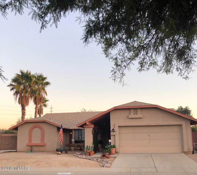 9818 Canyon Shadows Place - Photo 1