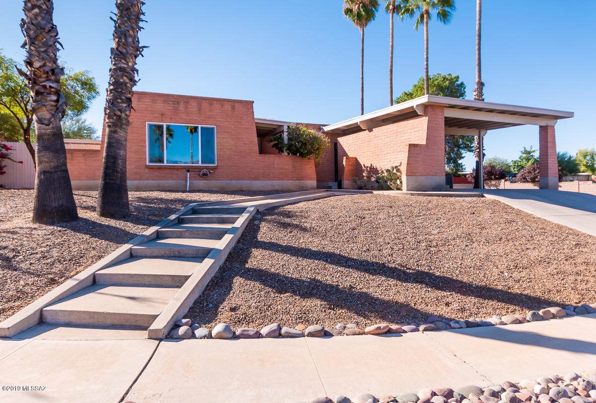 9644 Vicks Place - Photo 1