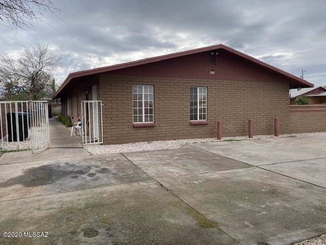 443 Oregon Street - Photo 1