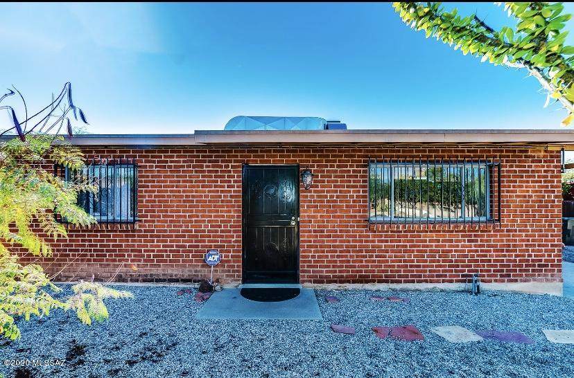 3651 Mountain Avenue - Photo 1