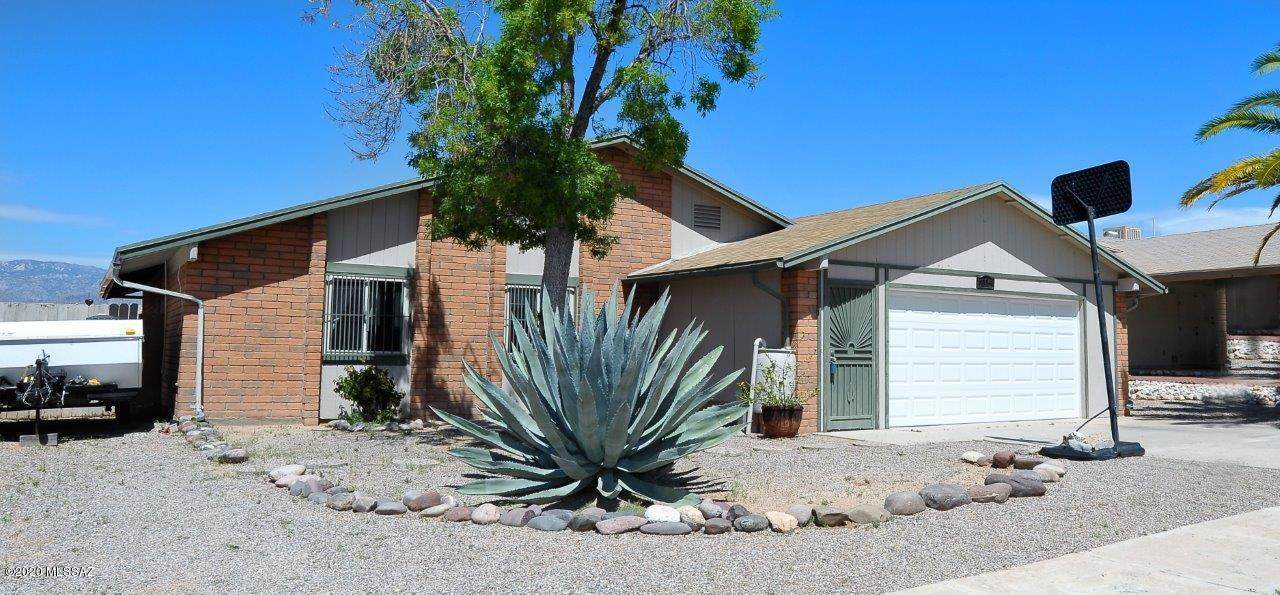 10061 Susan Rae Place - Photo 1 10061 Susan Rae Place - Photo 1